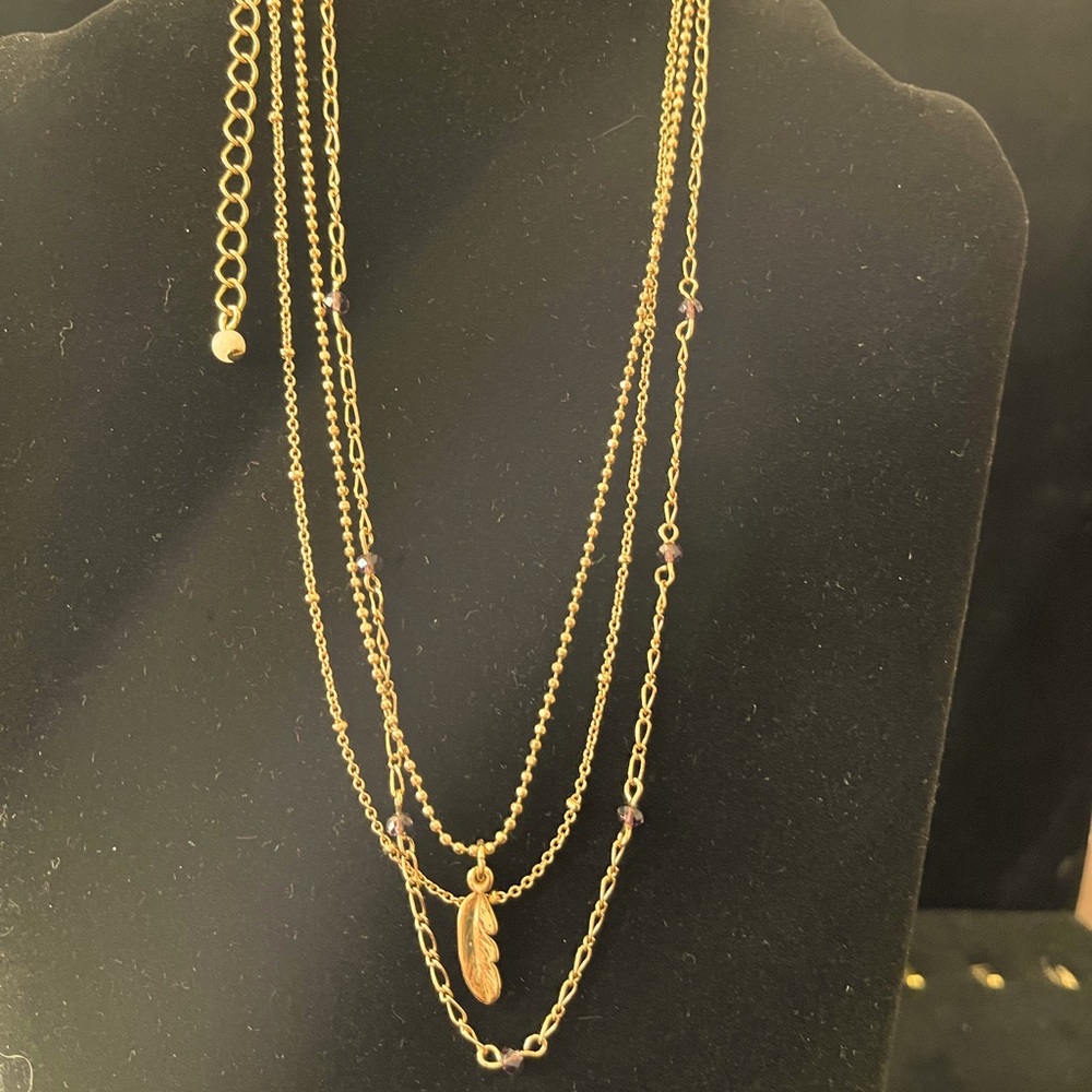 Delicate layered choker necklace